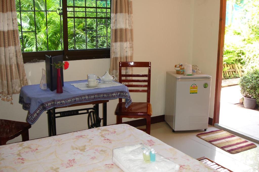 אודון תאני Home Stay Stc Bed And Breakfast חדר תמונה