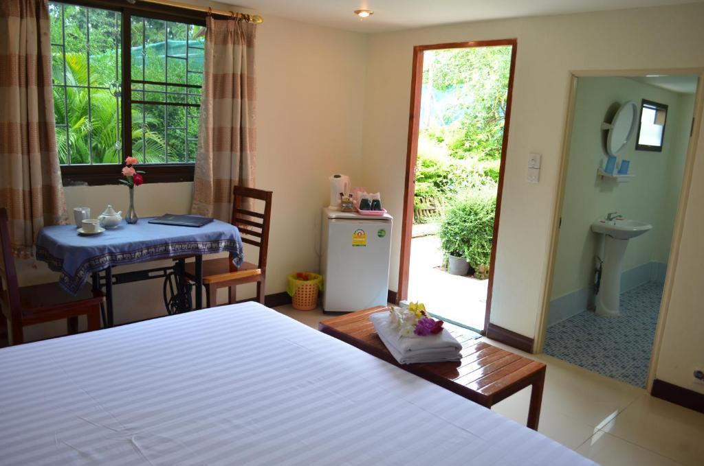 אודון תאני Home Stay Stc Bed And Breakfast חדר תמונה